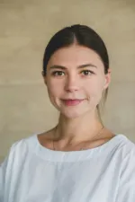 Sara L.